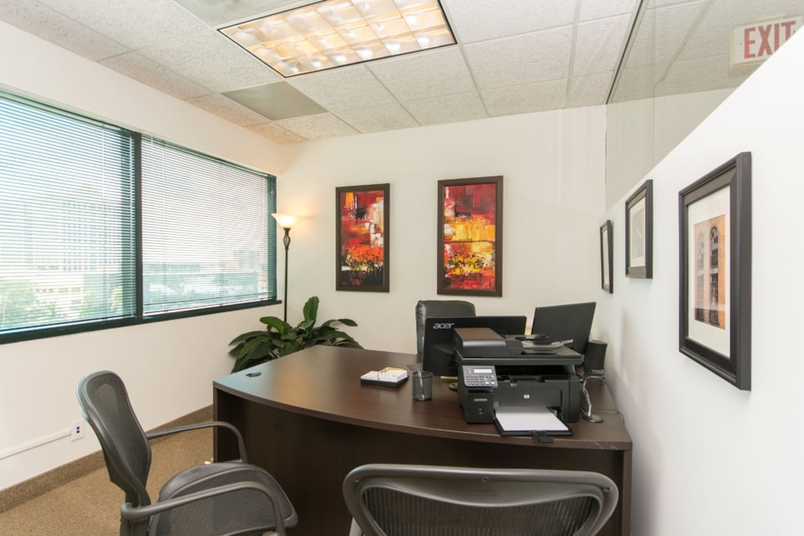 An interior shot of Alexa's Workspaces - Hollywood