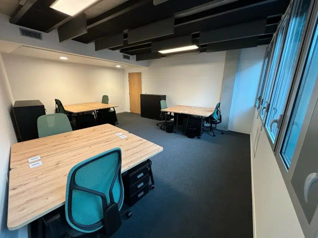 An interior shot of Bureau 6 Postes