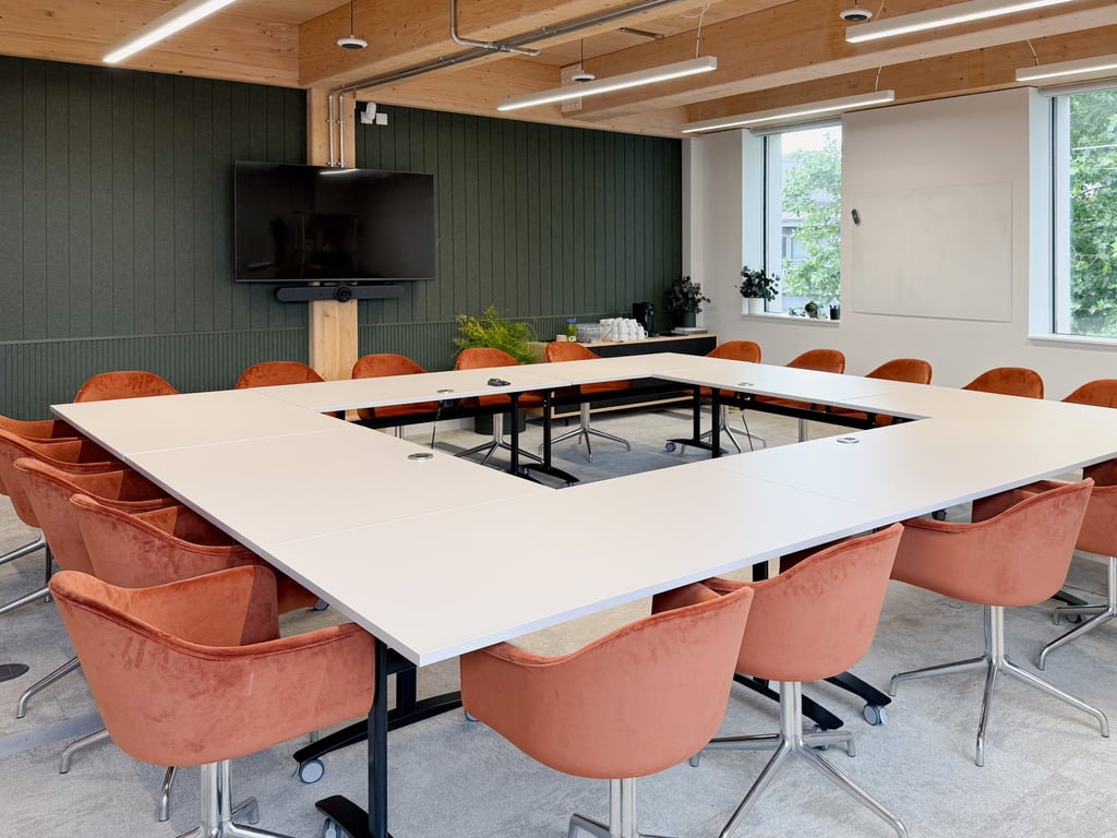 An interior shot of Meeting Room.3.3