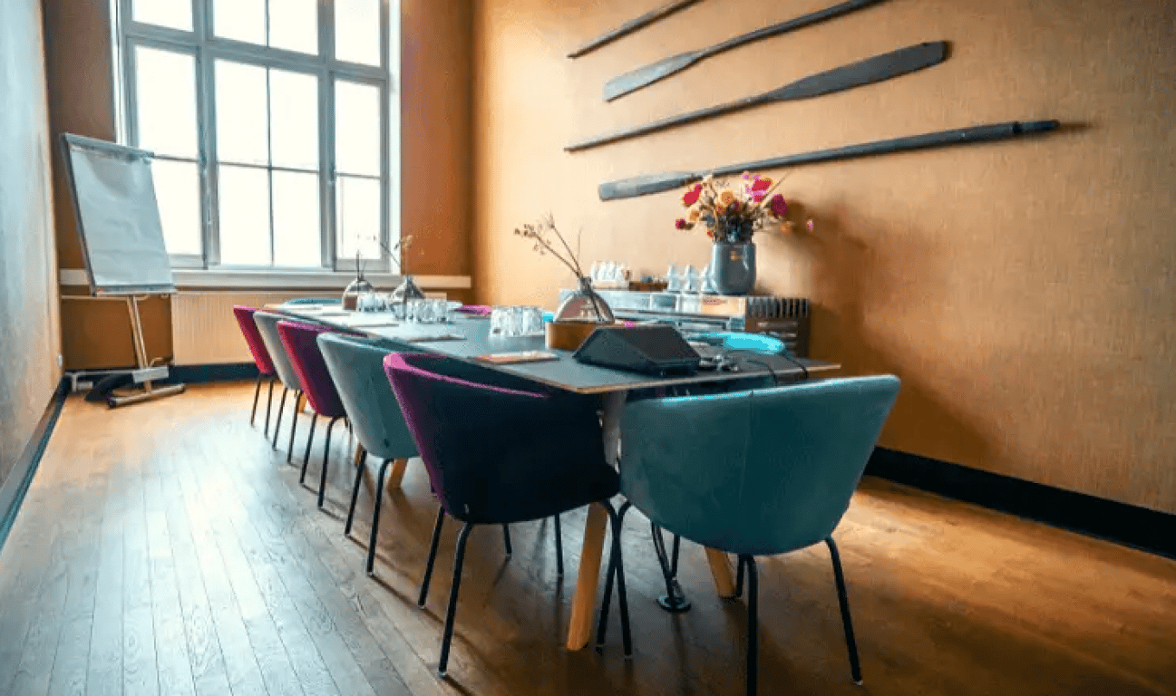 An interior shot of Tribes - Amsterdam Raamplein