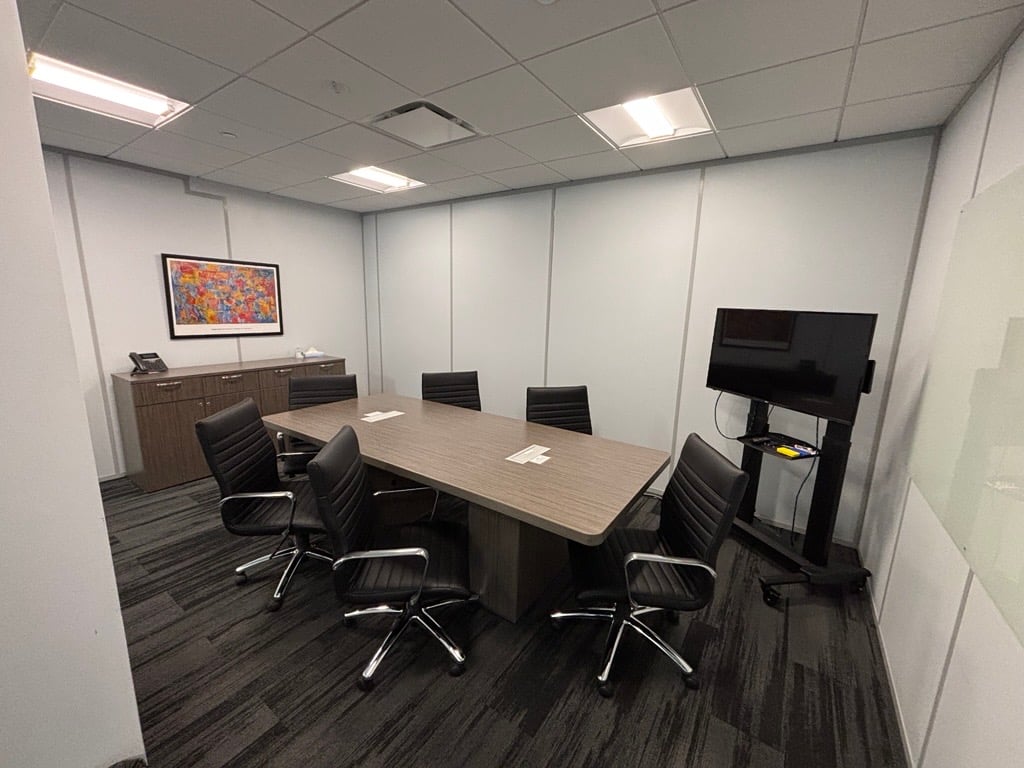 An interior shot of The "L"