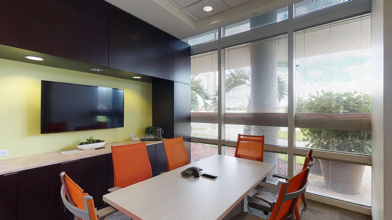 An interior shot of Sawgrass Room