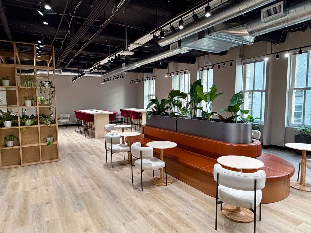 An interior shot of Werqwise FiDi - 465 California