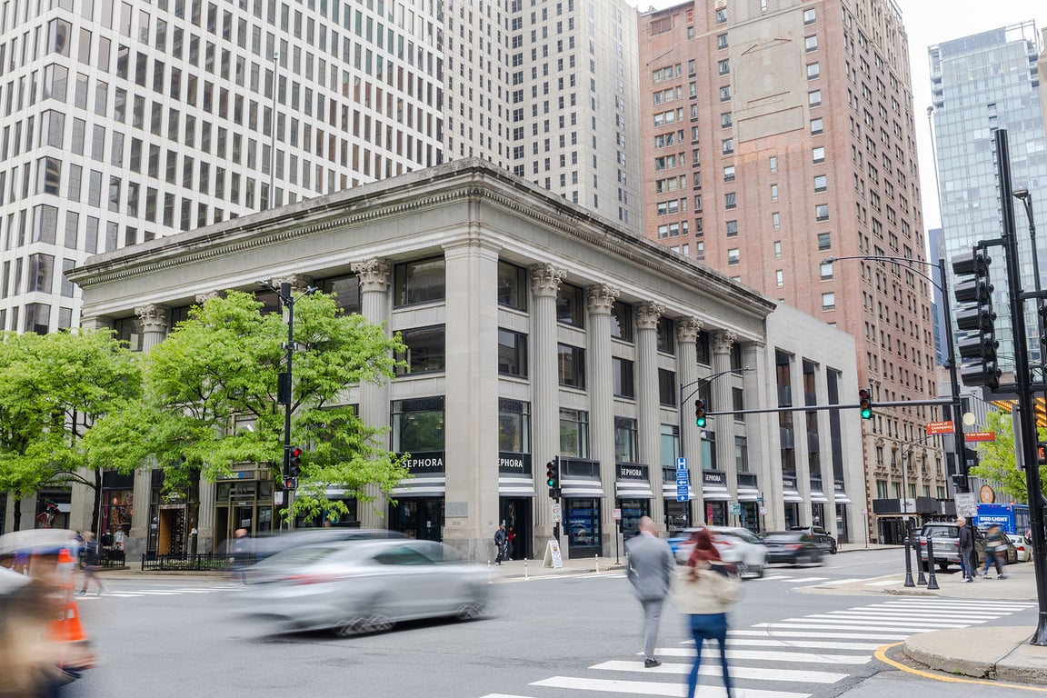 An interior shot of Expansive - Magnificent Mile