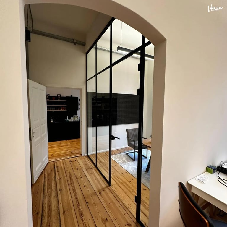 An interior shot of Meeting Room in Prenzlauer Berg