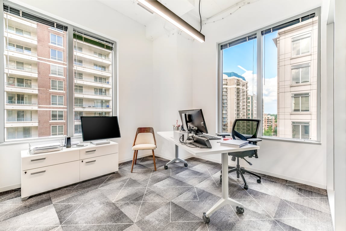 An interior shot of Industrious - Ballston Quarter