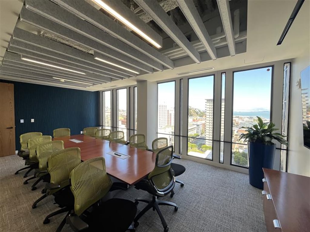 An interior shot of Golden Gate Room