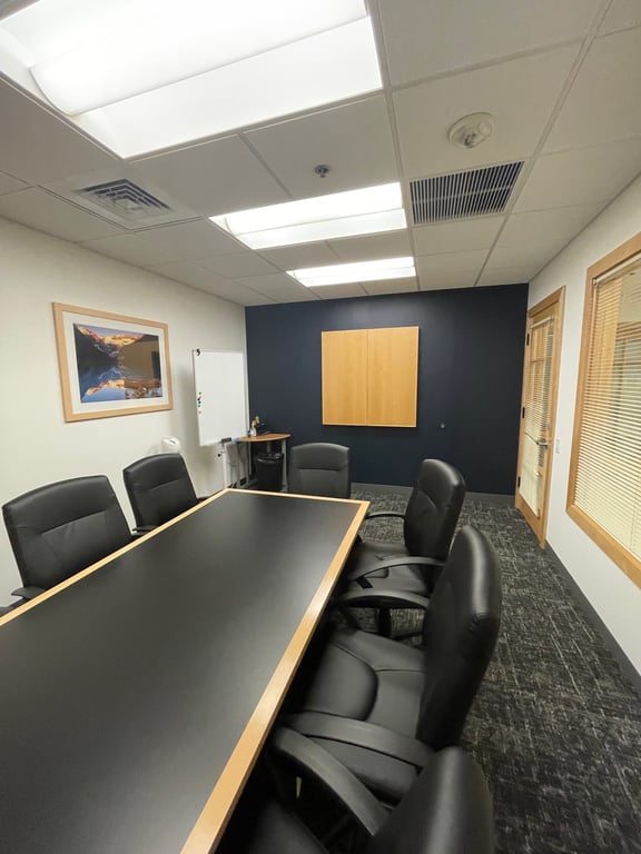 An interior shot of Medium Conference room B
