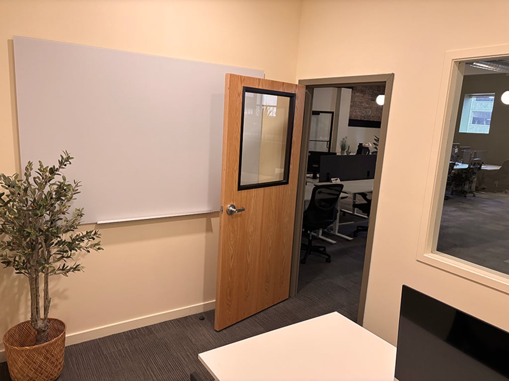 An interior shot of Private office for 1 (210)