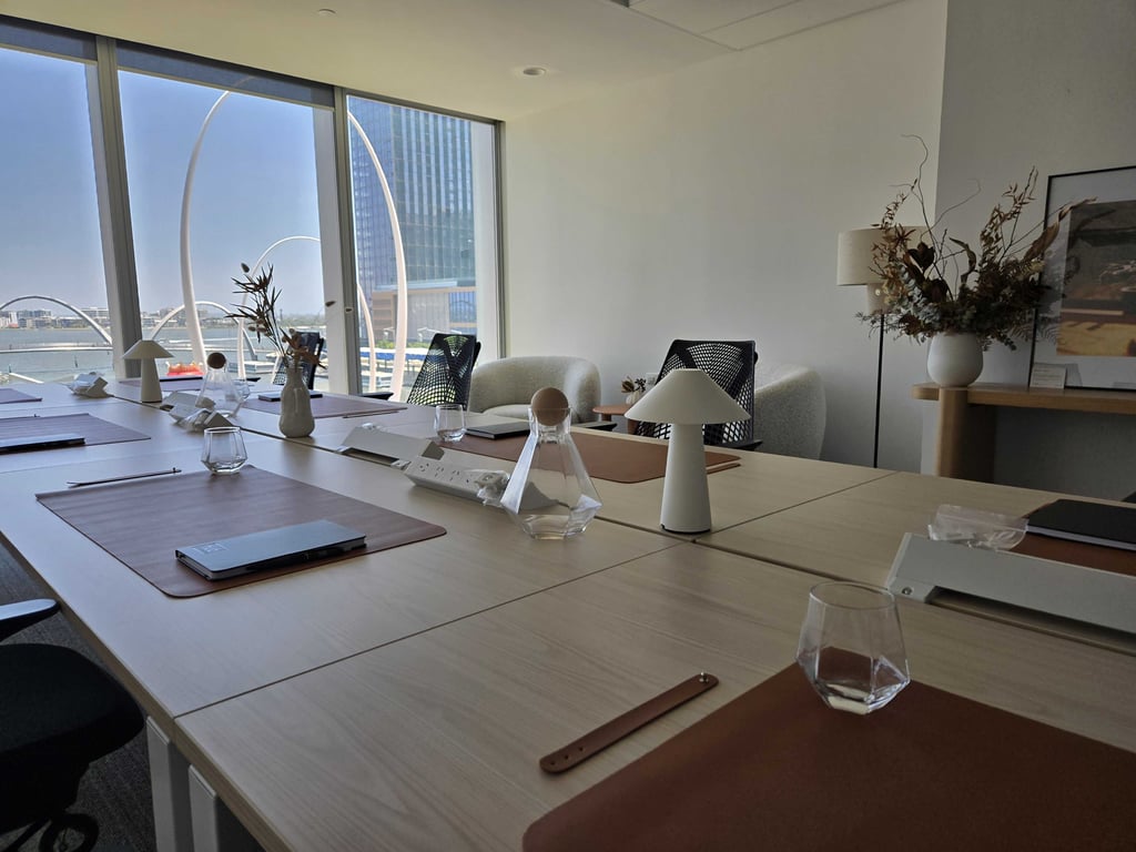An interior shot of Quay Boardroom