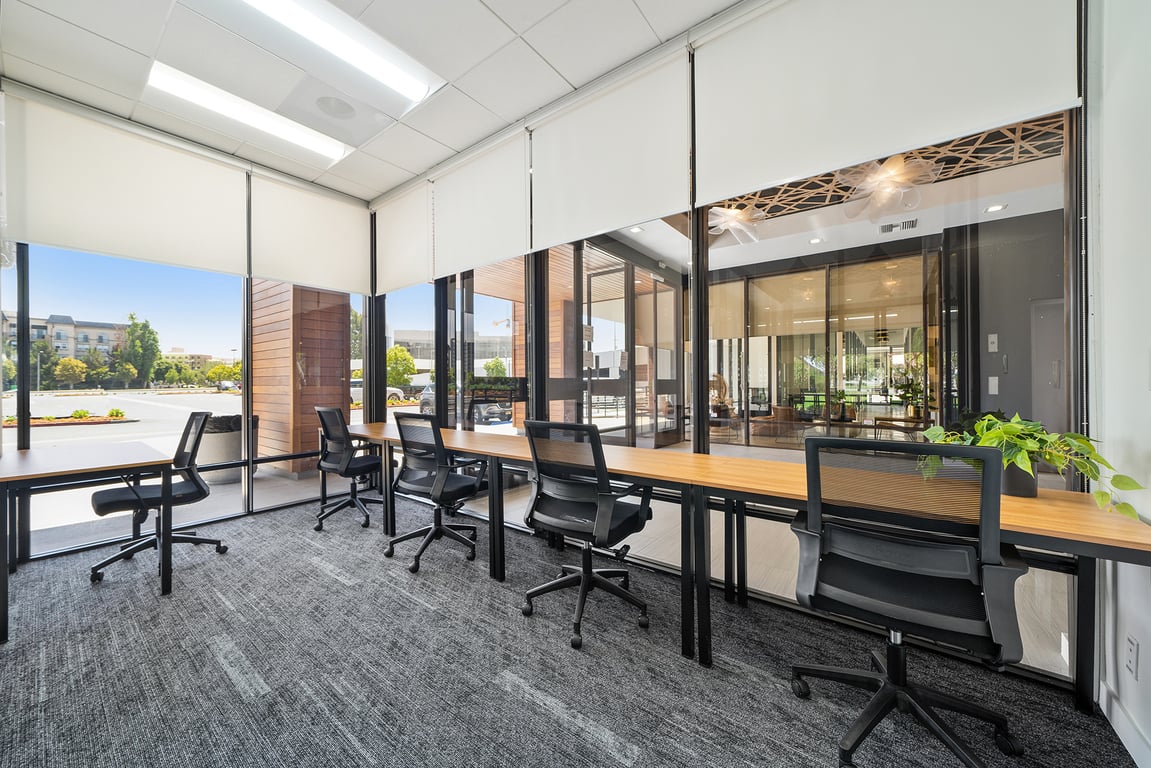 An interior shot of 5-Desk Office 120