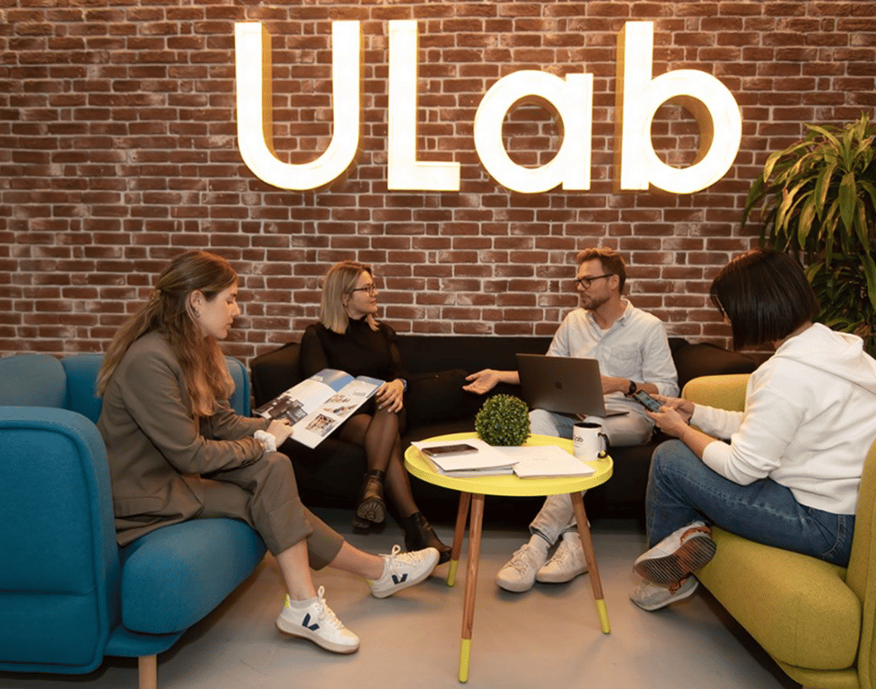 An interior shot of ULab Ideas Meeting Point