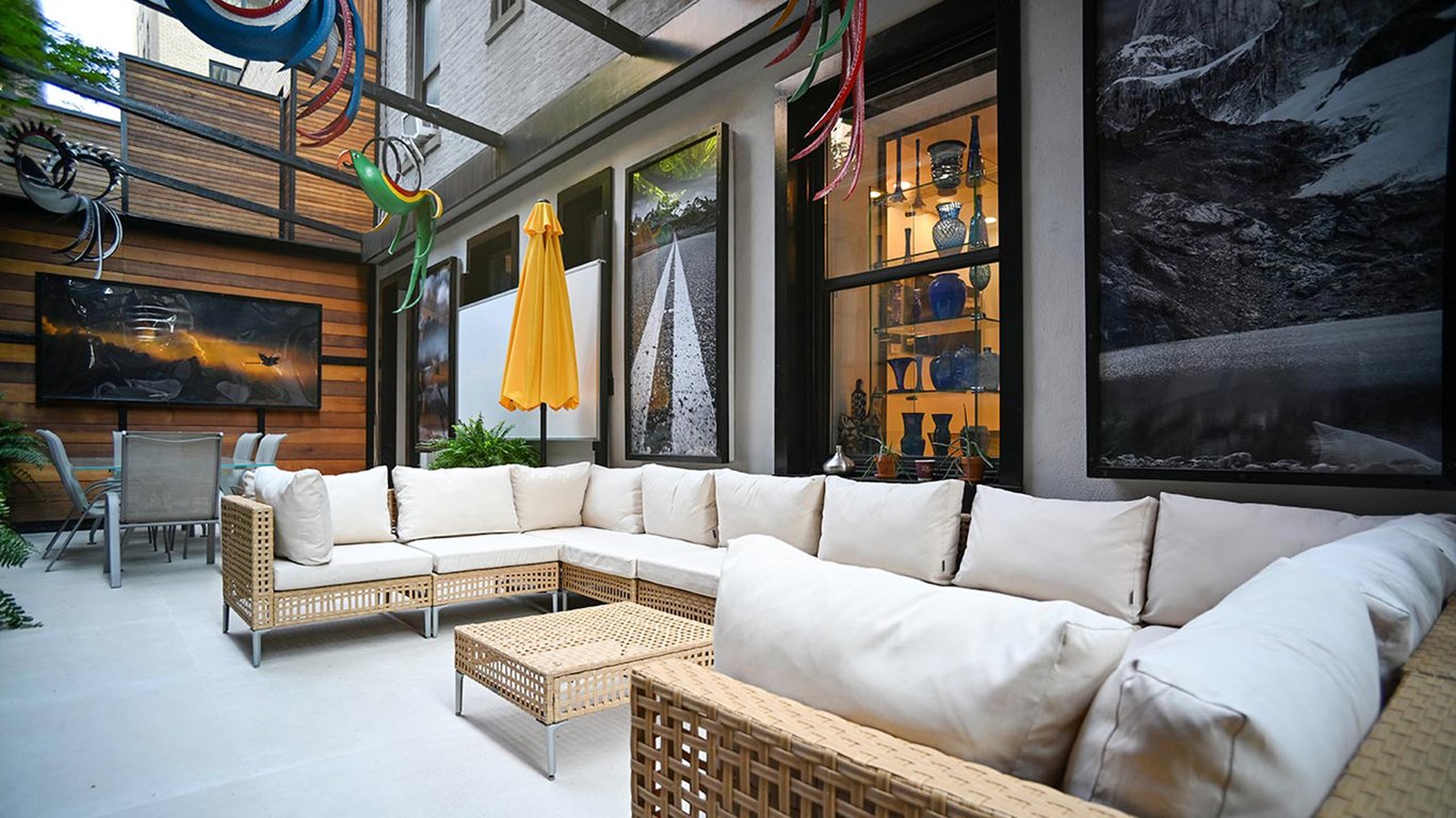 An interior shot of The Long Courtyard