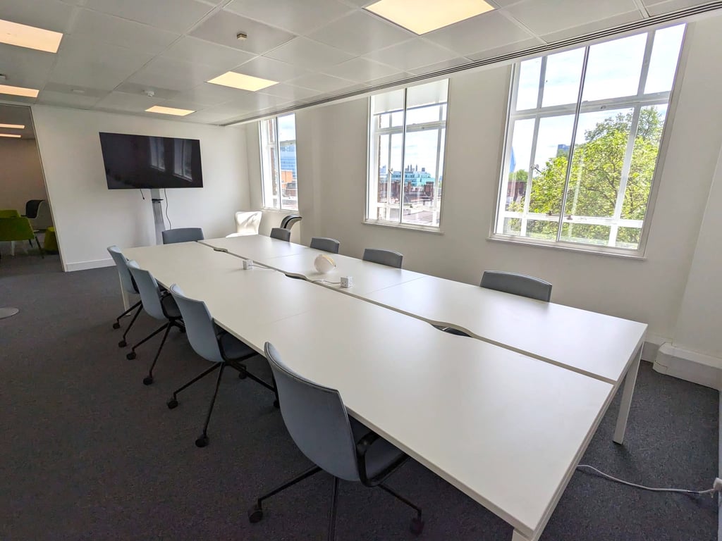 An interior shot of Office for 6-8 people