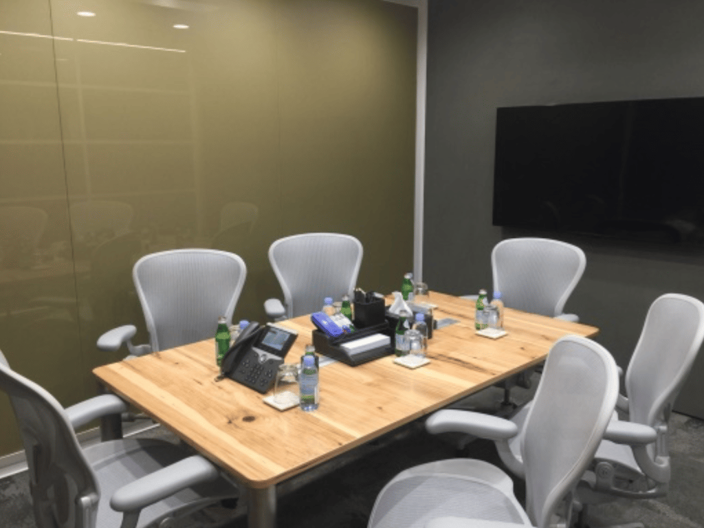 An interior shot of 35C Meeting Room
