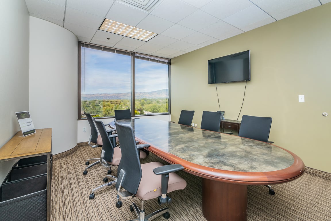 An interior shot of Grand Boardroom