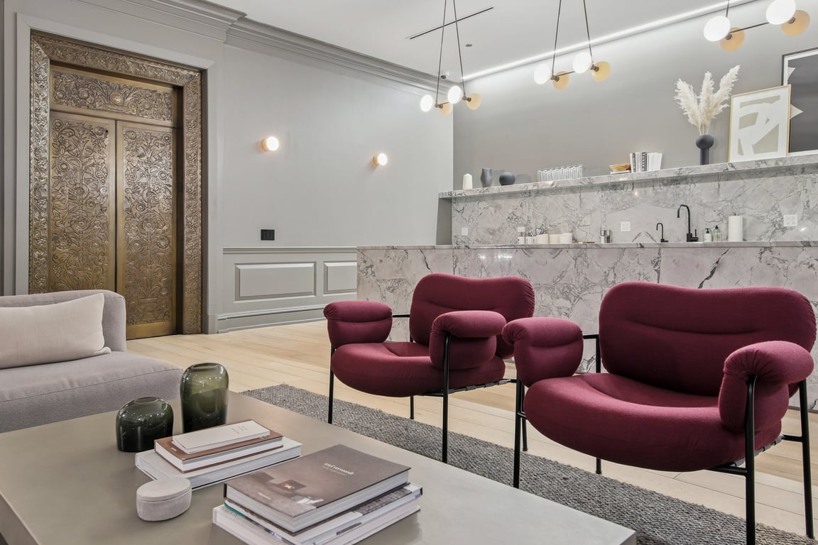 An interior shot of Industrious - North LaSalle