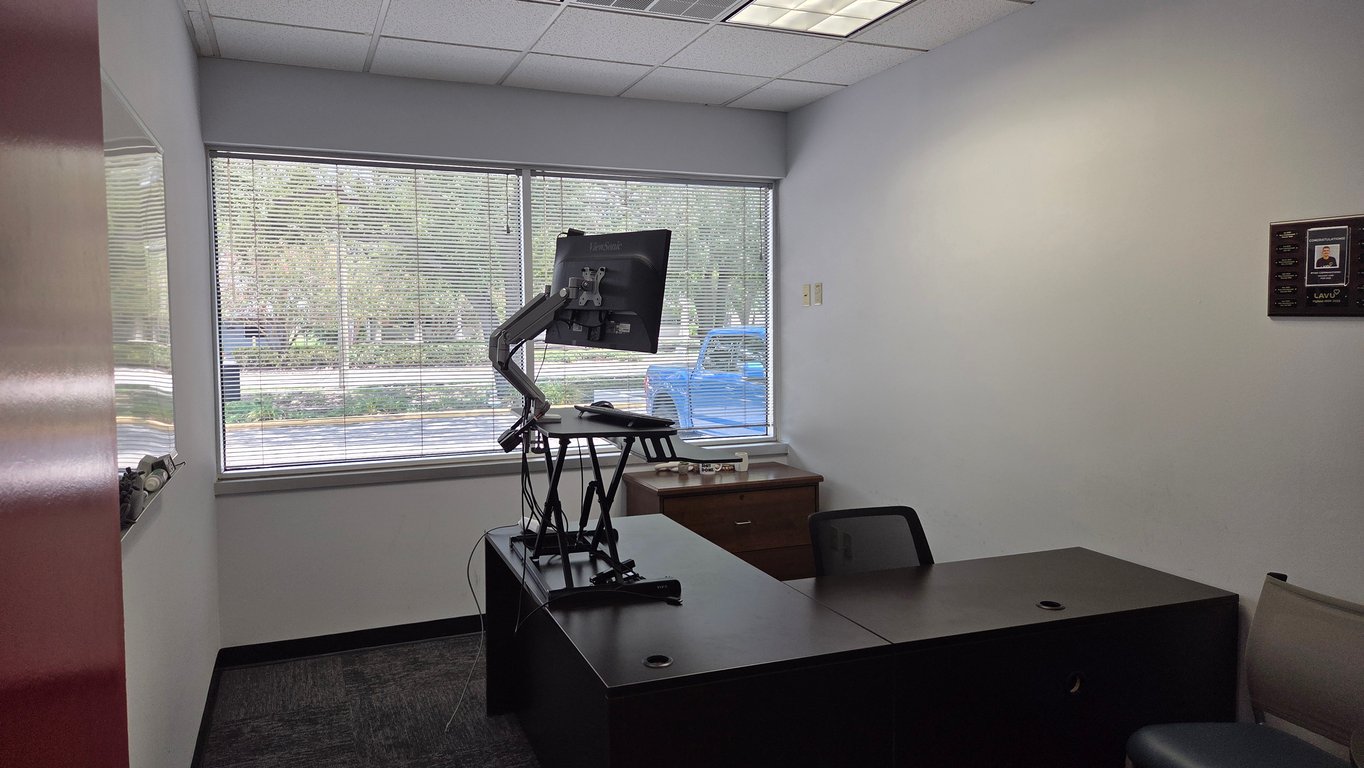 An interior shot of Cypress Private Office 04