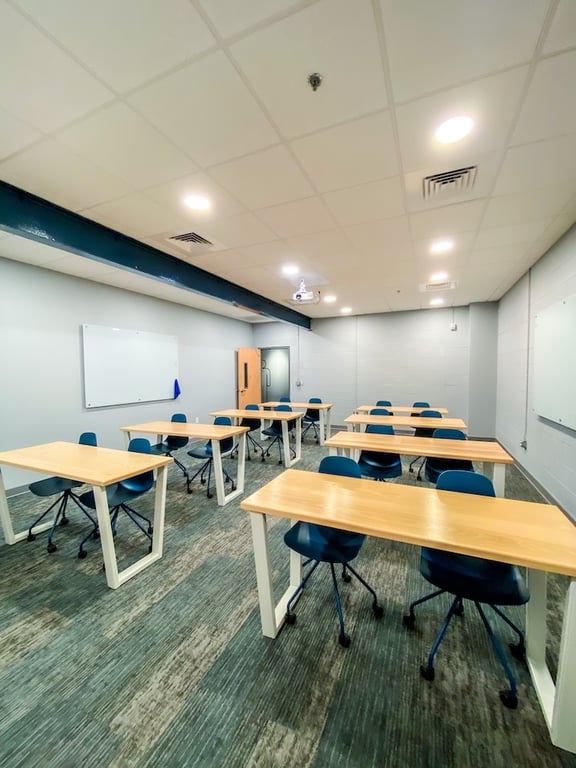 An interior shot of Jones Classroom (16 People)