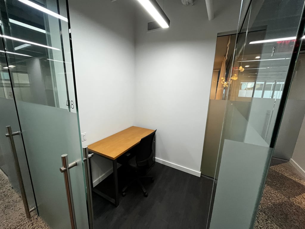 An interior shot of 1 Desk Interior Office