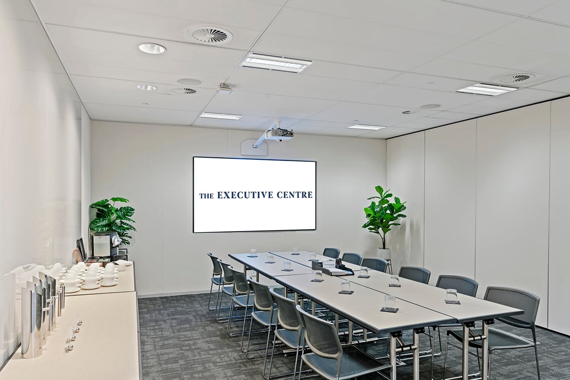 An interior shot of Meeting Room 26E