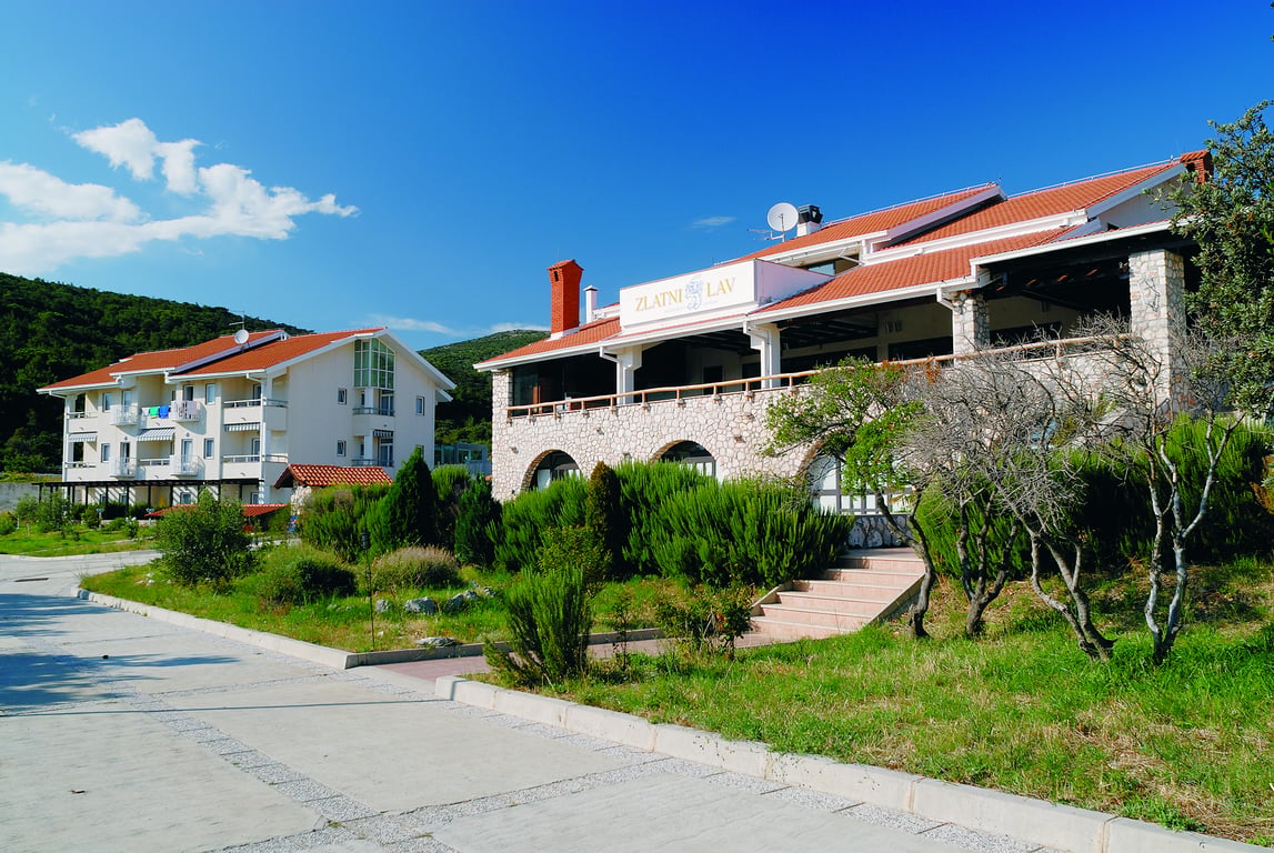 Hotel Zlatni Lav in Martinšćica, Croatia
