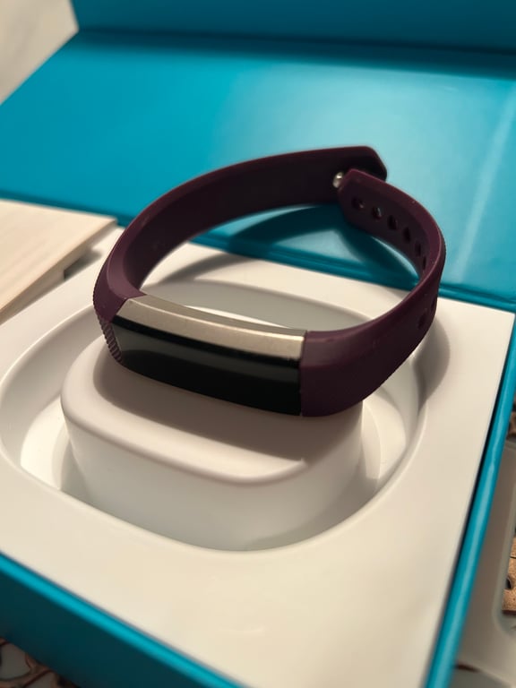 Brand New Fitbit Alta Wristband Fitness Device