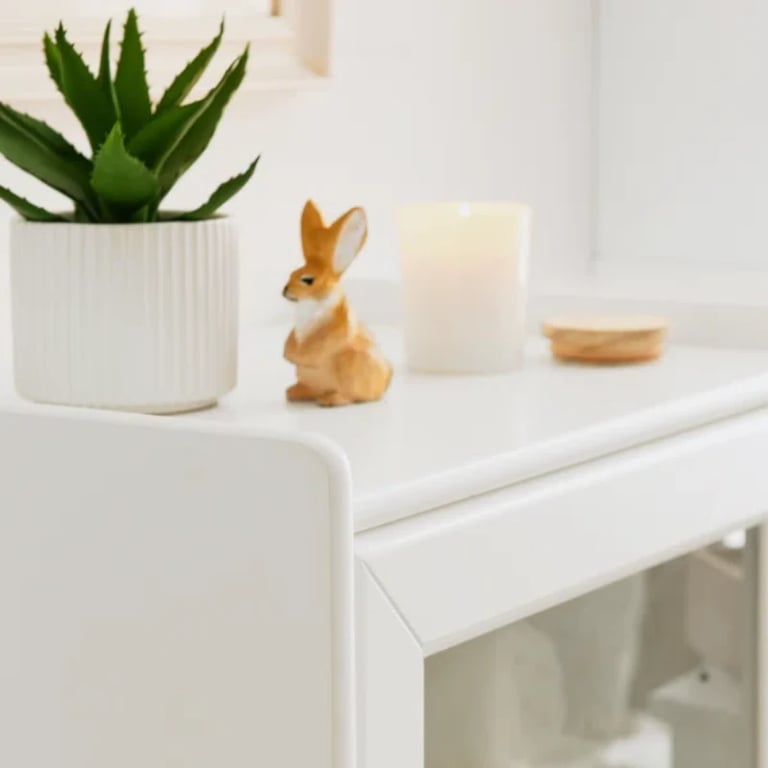 صورة خزانة من الخشب -نابولي