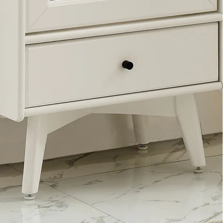 صورة خزانة من الخشب -نابولي