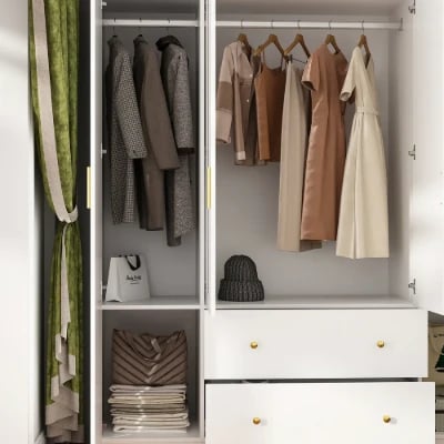 صورة دولاب خشب طبيعي مع مرآه - كلامي