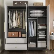 صورة دولاب خشب طبيعي مع مرآة - ميرامير