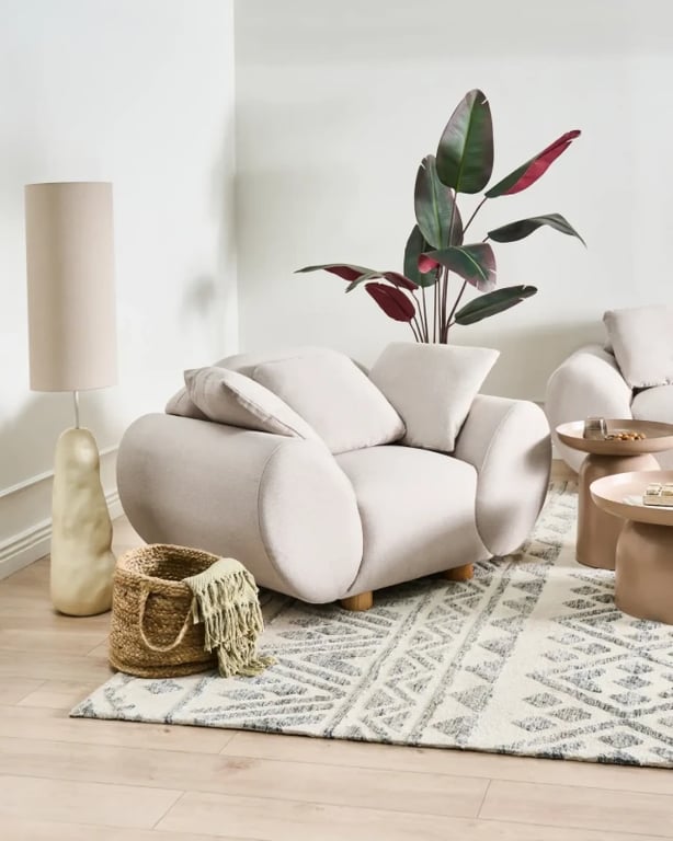 bolero-large-plush-lounge-chair