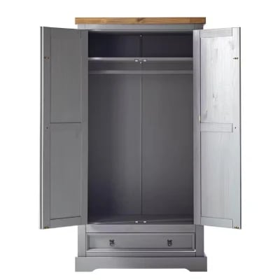 صورة دولاب فينكا خشب طبيعي