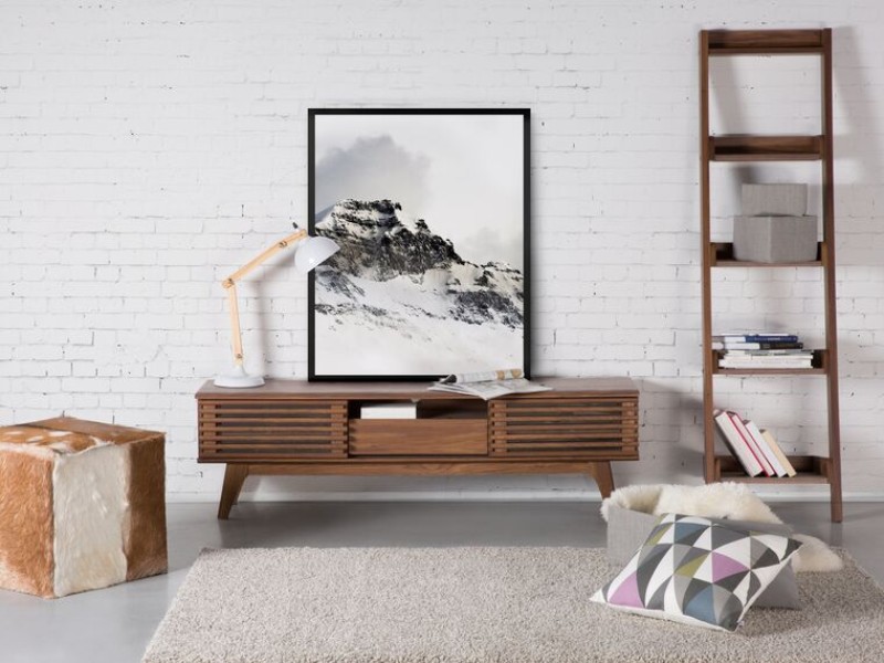 Picture of Mental modern TV table