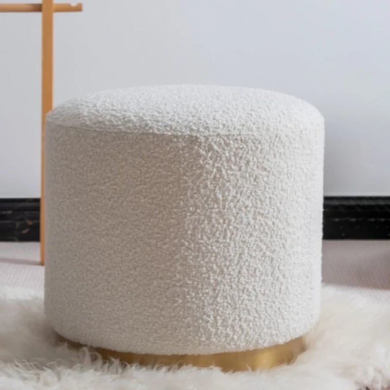 Picture of Luma Pure Comfort Pouf – With Solid Wood Base