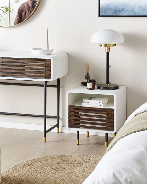 Elvio Modern Bedside Table – Natural Wood with Open Shelf & Drawer