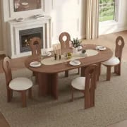 صورة كرسي هالو  المنحوت الخشبي للطعام