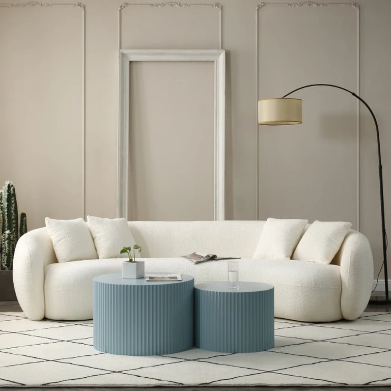 صورة آڤارا  طاولات متداخلة دائرية من الخشب الطبيعي