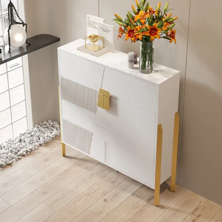 Noirette – Modern Shoe Cabinet Made of Natural Wood
