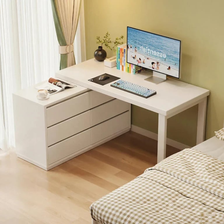 Éluré Desk -Natural wood.