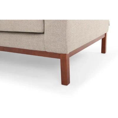 صورة كنبة تيدي على شكل حرف الـ – خشب طبيعي