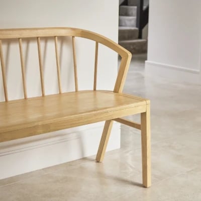 صورة مقعد إلستا من الخشب الطبيعي