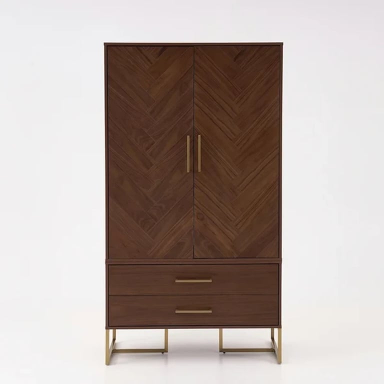 Picture of Gucci Elegant wardrobe Natural wood