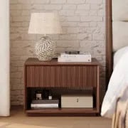 صورة .كليمونس – ترابيزه جانبية من الخشب الطبيعي