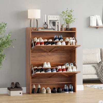 Varello – Wooden Shoe Cabinet with Geometric Front
