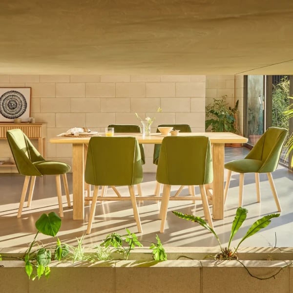 صورة طاولة طعام أرلين من الخشب الطبيعي | ريفيد