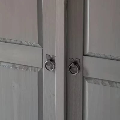 صورة دولاب فينكا خشب طبيعي