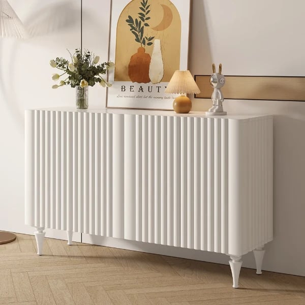 صورة لورايا سايدبورد خشب طبيعي – تصميم كلاسيكي بملمس منحوت