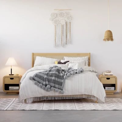 صورة طاولة غرفة نوم راتان مع خشب طبيعي - دمنال