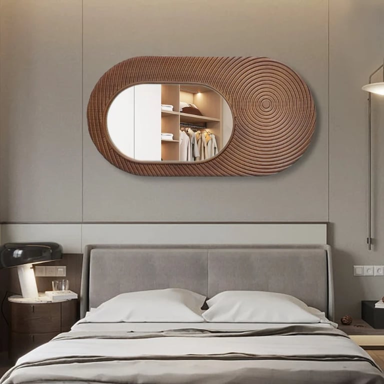 صورة مرآة بيضاوية خشبية بنقوش دائرية - سويرل